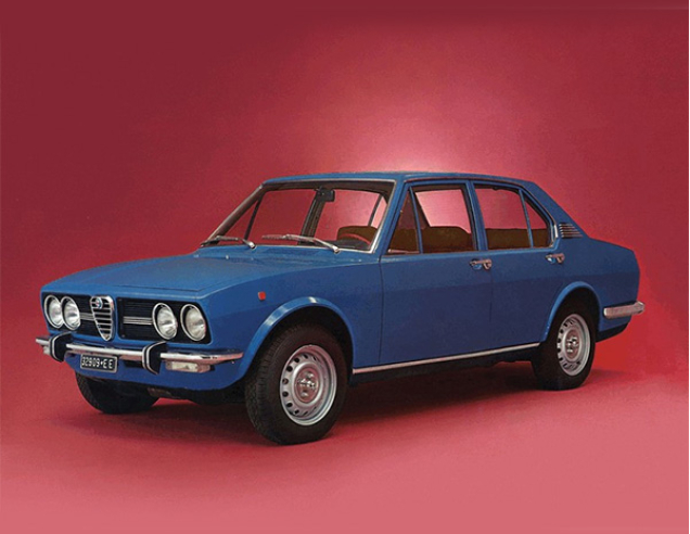 Tapis de voiture Alfa Romeo Alfetta (1972-1987)