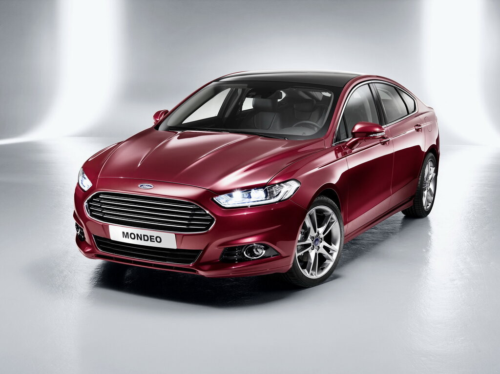 Tapis de voiture Ford Mondeo (2012-2019)