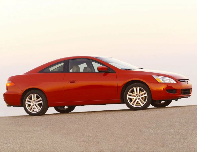 Tapis de voiture Honda Accord (2002-2008)