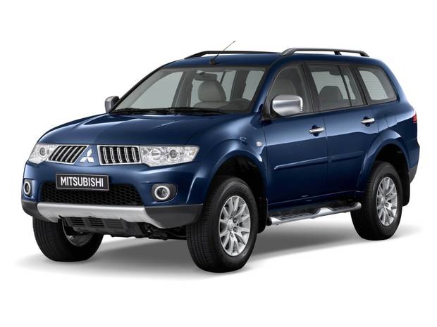 Tapis de voiture Mitsubishi Pajero Sport (2008-2013)