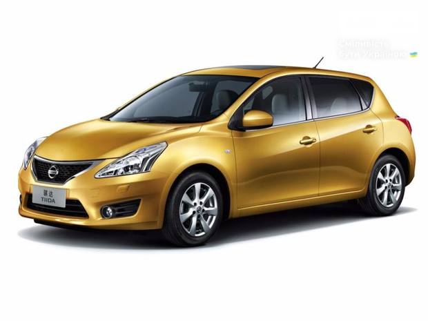 Tapis de voiture Nissan Tiida (2011-…)